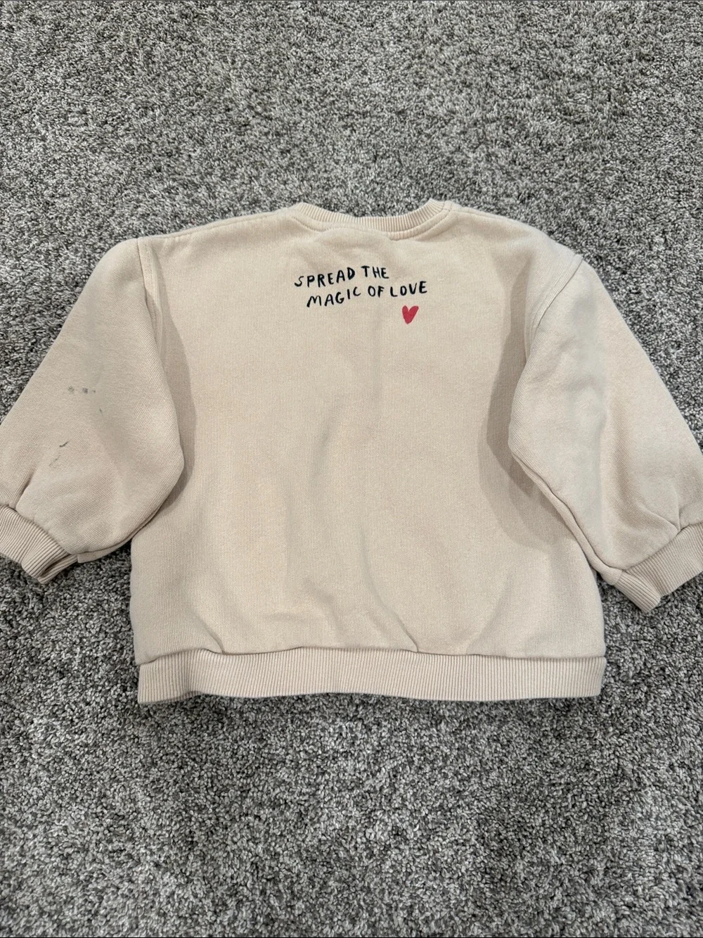 Zara Kid’s Cream Sweatshirt with Pink 'LOVE' Graphic